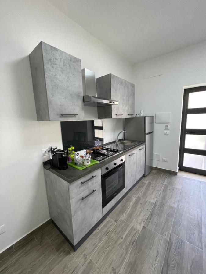 Residence Gordon Карини Екстериор снимка
